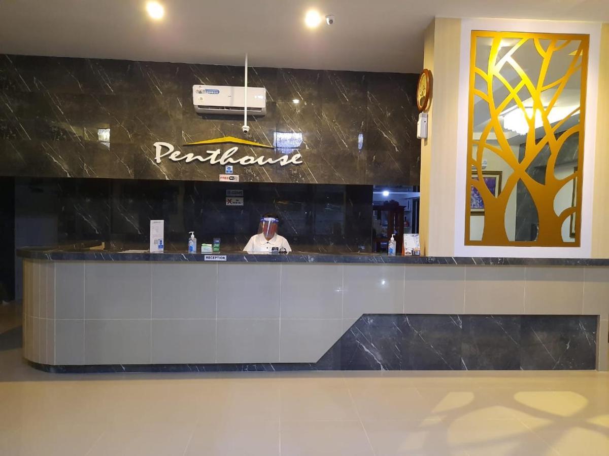 Ams Penthouse Hotel Jakarta Exterior photo
